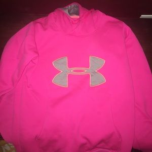 pink underarmour sweatshirt